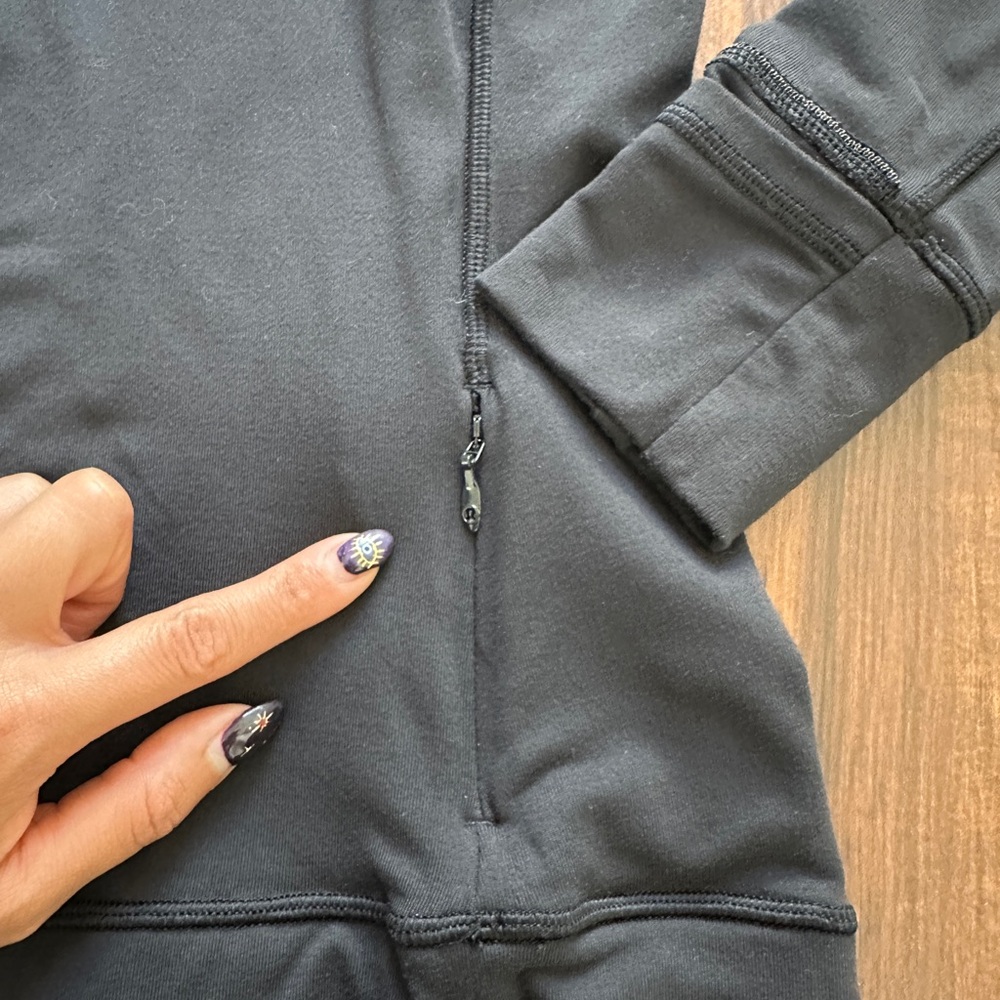 Lululemon Runderful Long Sleeve - Picture 2 of 7
